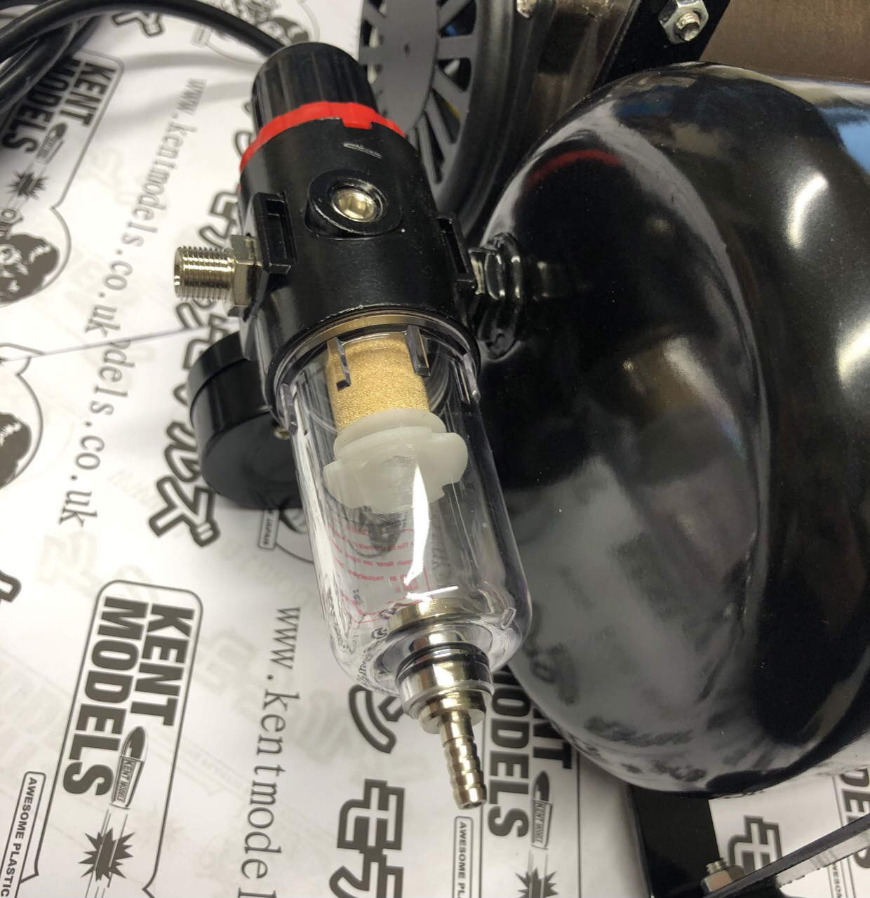 Kent Models Hyper Airbrush and Compressor SET For Painting Models - Image 6